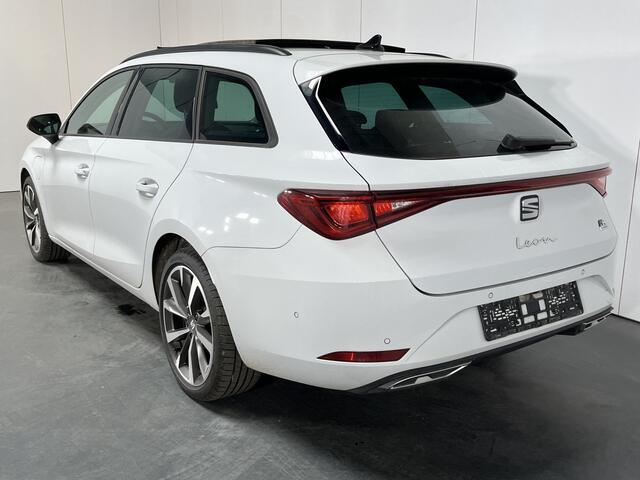 Seat LEON Sportstourer 1.4 TSI eHybrid PHEV FR Business Intense / AUTOMAAT/ PANO/ CAMERA/ PARK. SENSOREN/ DODE HOEK/ KEYLESS/ LED/ STOEL-STUURVERWARM./ VIRTUAL COCKPIT/ FULL LINK/ ADAPT. CRUISE/ NAVI/ CLIMA/ DAB/ 18" LMV