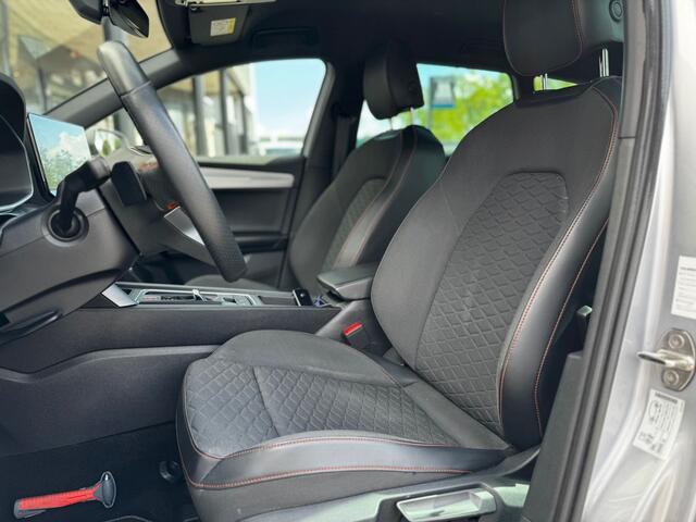 Seat LEON Sportstourer 1.5 eTSI 150PK FR Business Intense Automaat | Navi | Camera | ACC | Beats | PDC | ¤22.900,- incl. BTW