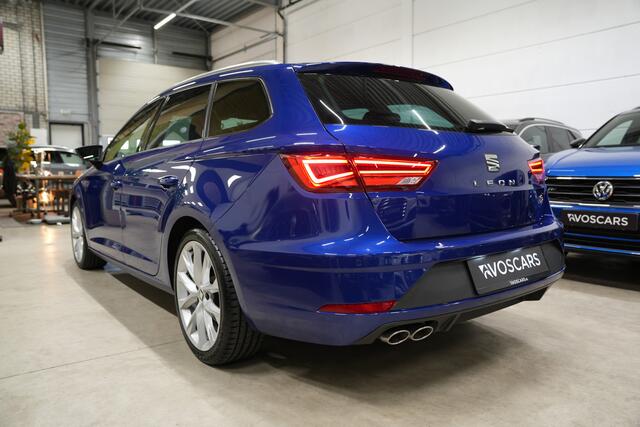 Seat LEON ST 1.4 TSI FR * Alcantara - Keyless - LED - 18" - Sound - App - Navi *