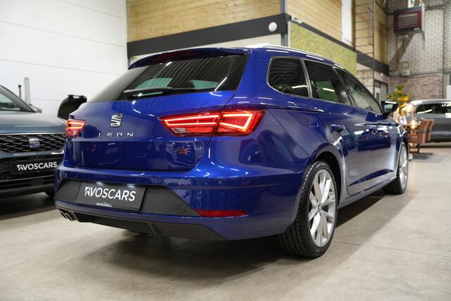 Seat LEON ST 1.4 TSI FR * Alcantara - Keyless - LED - 18" - Sound - App - Navi *