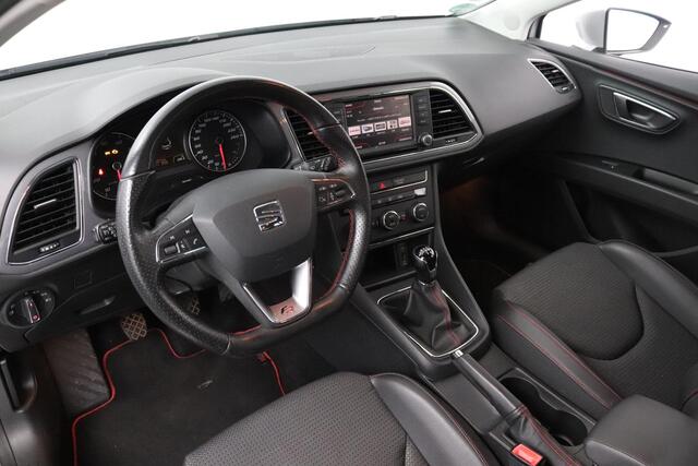 Seat LEON ST 1.4 TSI 150pk ACT FR Dynamic Navigatie | Carplay/Android Auto | Trekhaak |