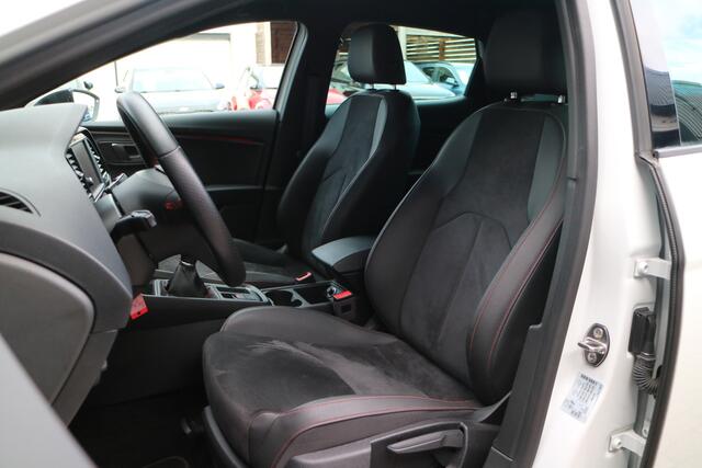 Seat LEON 1.5 TSI FR | Camera | Navi | Carplay | Weinig KM! |