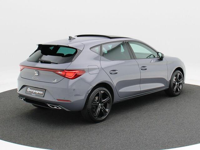 Seat LEON FR Business 1.5 TSI eHybrid PHEV 204pk | Panoramadak | Adaptive cruise control | Stoelverwarming | Black pack