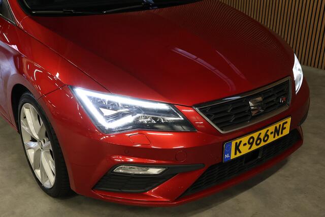 Seat LEON ST 1.5 TSI FR 150 PK | Panoramadak | Lederen bekleding | Navigatie | CarPlay | Stoelverwarming | LED Koplampen | Beats Audio | DAB | Front Assist | Climatronic | Nieuwe APK