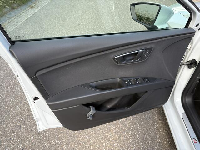 Seat LEON ST 1.4 EcoTSI FR Business Intense / NAVI / CRUISE / INCL BTW