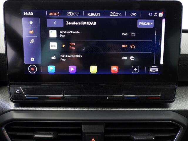 Seat LEON Sportstourer 1.0 eTSI Aut. Style Business Intense NAVI/CAMERA/LED/TREKH./17"LMV!