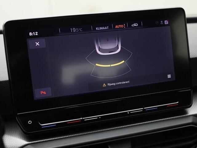 Seat LEON Sportstourer 1.5e TSI 150PK Style DSG · Navigatie · Parkeersensoren · Lane assist