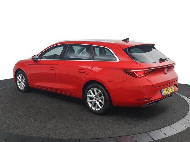 Seat LEON Sportstourer 1.5 eTSI Style Launch*AUTOM.*ACC*HAAK*ECC*CARPLAY*