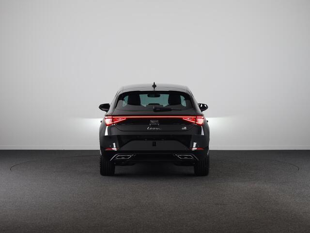 Seat LEON 1.5 TSI 204pk e-Hybrid FR Business | Black Pack | Trekhaak | Led Matrix