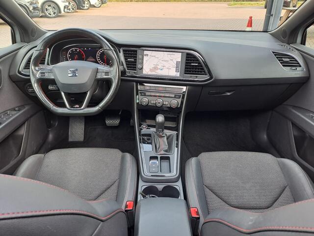 Seat LEON ST 1.5 TSI 150PK FR Business Intense | Automaat | Navi | Trekhaak | LED | Trekhaak | Pano | Virtual cockpit |