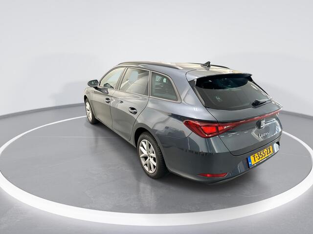 Seat LEON Sportstourer 1.0 TSI 110pk Style Business Intense · Apple/Android Car Play · Camera · Navigatie · P-Sensoren · Park Assist · 16'' Inch · Garantie t/m 10-10-2027 of 100.000km