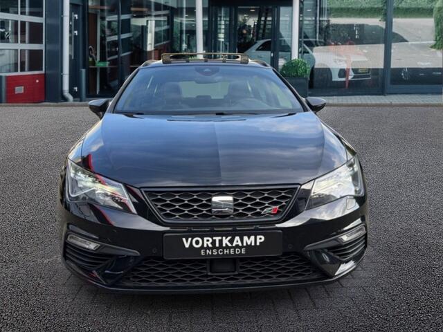 Seat LEON CUPRA 300 4DRIVE PANO-DAK/ACC/BEATS-AUDIO/CARPLAY/CAMERA