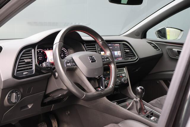 Seat LEON ST 1.5 TSI FR Ultimate Edition | Origineel NL | Camera | Beats Audio | Virtual Cockpit | Navigatie |
