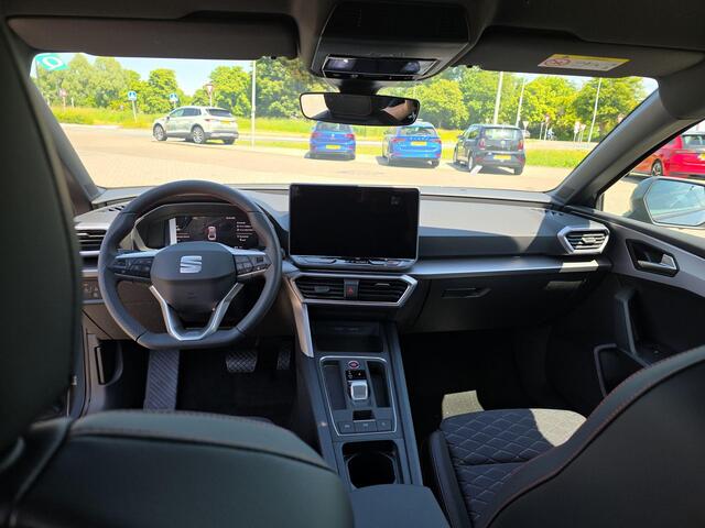 Seat LEON Sportstourer FR Business 1.5 TSI eHybrid 150kW / 204pk Stationw | Safe & Driving | Trekhaak zwenkbaar |