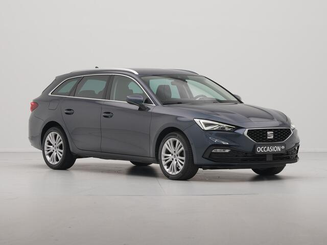 Seat LEON Sportstourer 1.5 TSI 130pk Style Navigatie Camera 17"velgen Keyless Parkassist 21
