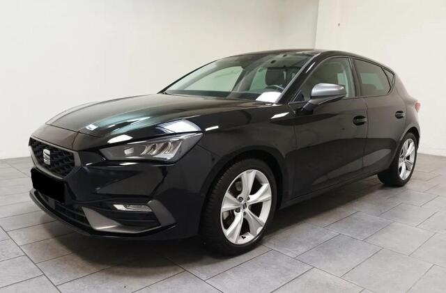 Seat LEON 1.0 TSI FR PANO / CARPLAY / LED / RIJKLAAR