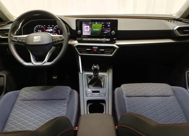 Seat LEON 1.0 TSI FR PANO / CARPLAY / LED / RIJKLAAR