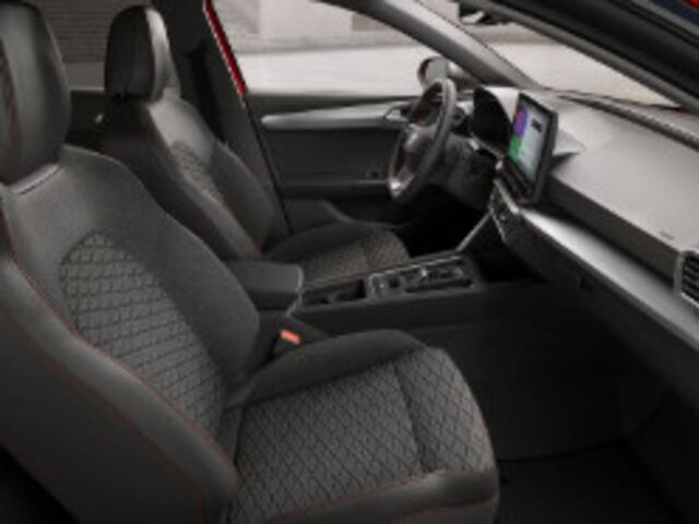 Seat LEON 1.5 TSI e-Hybrid FR Business | Black Pack | Panorama Dak | 2000,- inruilvoordeel!!