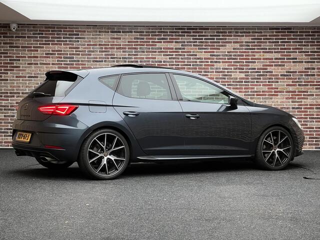 Seat LEON 2.0 TSI CUPRA Panorama Beats DSG Virtual