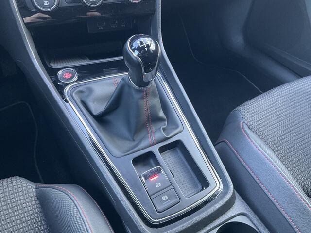 Seat LEON ST 1.5 TSI FR Business Intense Camera Carplay DAB Keyless Adapt.Cruise Voll.Onderhouden!