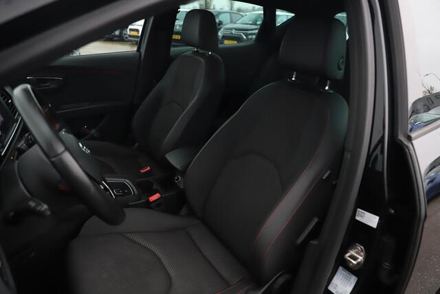 Seat LEON 1.0 TSI FR Ultimate Edition Virtual Cockpit Full LED 17 inch LMV Beats Audio Navigatie Achteruitrijcamera Carplay Android Climate Cruise Control Stoelverwarming