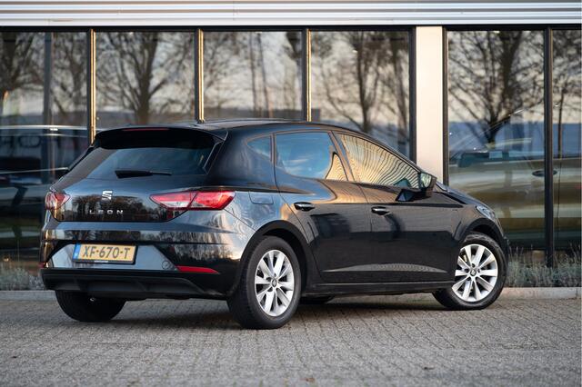 Seat LEON 1.0 EcoTSI Style Business Intense | Navi | Apple CarPlay | Clima | Cruise | PDC V+A |
