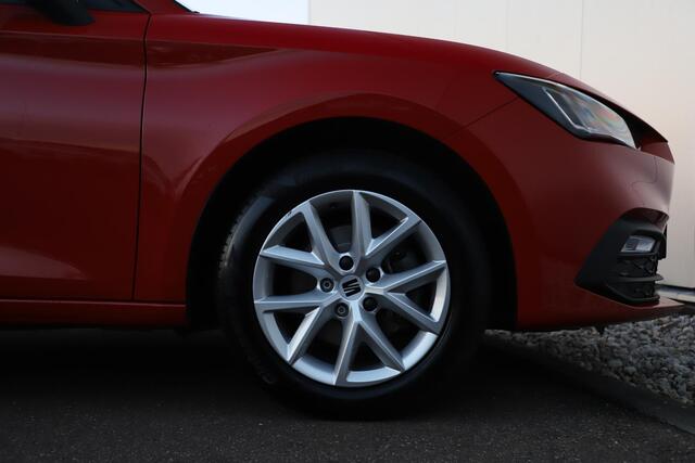 Seat LEON Sportstourer 1.0 TSI Business Virtual Cockpit Full LED Navigatie Draadloos Carplay Android Clima Cruise Control 16 inch LMV