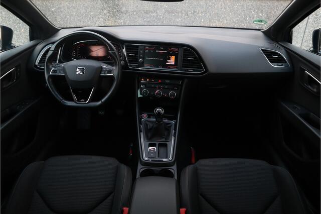 Seat LEON 1.5 TSI FR Business Intense Digital Dash / Camera / Beats / LED /