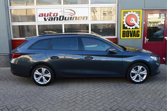 Seat LEON Sportstourer 1.5 TSI FR Business Intense O.a: PDC, LED, ACC, Clima, Navi, Carplay, Etc. All-in prijs!