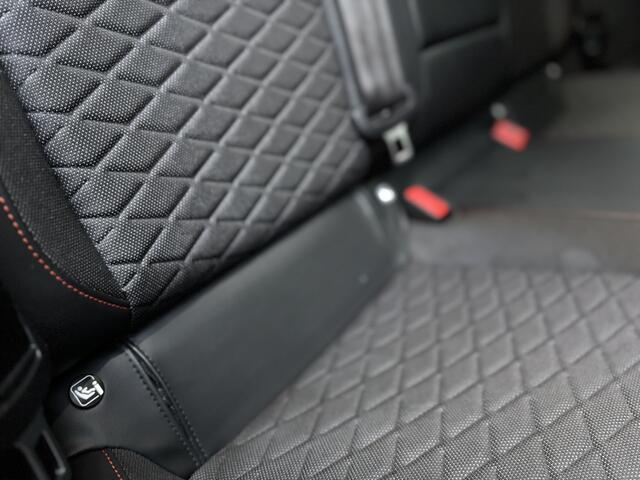 Seat LEON 1.0 TSI FR Launch Edition | Cruise Control Adaptief | Dig Cockpit | Apple carplay / Android auto |