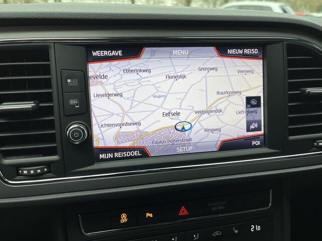 Seat LEON 1.0 TSI Style Ultimate Edition | CAMERA | CARPLAY | CLIMA | CRUISE | NAVI | PDC V&A | STOELVERW.