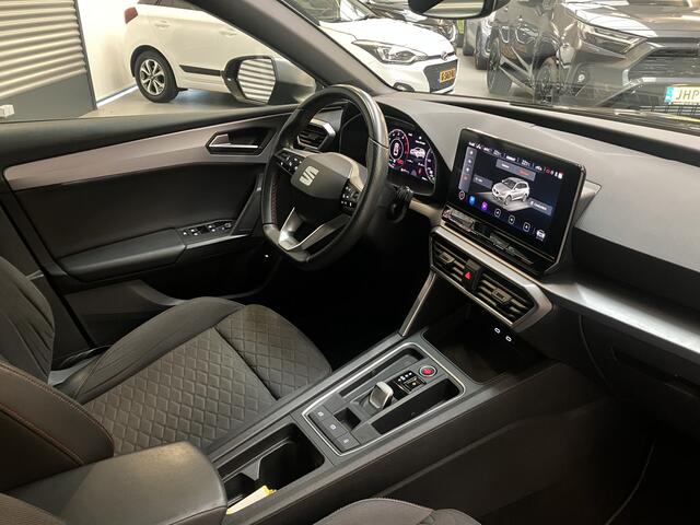 Seat LEON Sportstourer 1.5 eTSI FR BUSINESS INTENSE/PDC/CAM/KEY-LESS/DIGI CP/ENZ