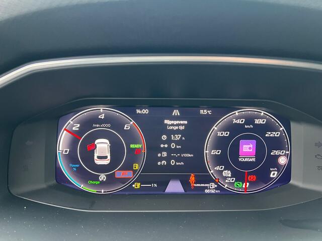 Seat LEON 1.4 TSI eHybrid PHEV FR panorama, virtual cockpit, navi, cruise