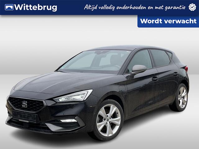 Seat LEON 1.4 TSI 204pk DSG eHybrid PHEV FR Business Intense / Panorama dak / 17'' LMV / Led matrix / Carplay / Achteruitrij camera / Stuur & Stoelverwarming