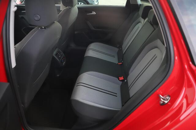 Seat LEON Sportstourer 1.5 TSI Style Launch Edition 131PK Virtual Cockpit Navigatie Achteruitrijcamera Carplay Android Climate Adaptive Cruise