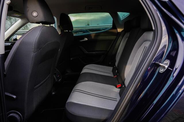 Seat LEON 1.0 eTSI Style Business Intense LED|Dig.Dash|Camera|Zuinig