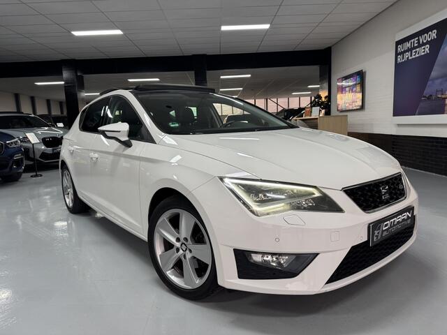 Seat LEON 1.4 TSI FR PANO CRUISE SFEER CARPLAY