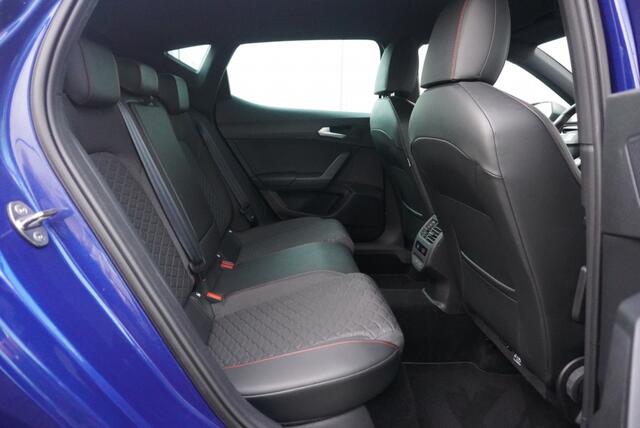 Seat LEON 1.5 eTSI FR LaunchEd Led | Stoel&Stuur verwm. | Trekhaak | NAP