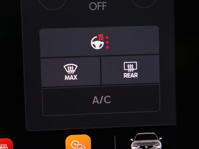 Seat LEON 1.0 TSI Style Intens | Stoelverwarming | Adaptive cruise | Camera | Carplay | Stuurverwarming | Navigatie | Keyless | Parkeerhulp | Climate control | Bluetooth | Full LED