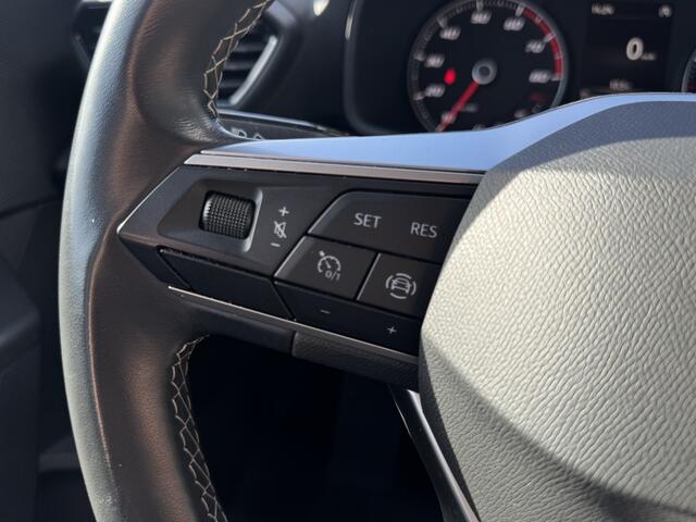 Seat LEON 1.0 TSI Reference | LED | Clima | Navi | Cruise | CarPlay | DAB