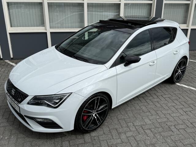 Seat LEON 2.0 TSI CUPRA 300 PANO Nette auto!