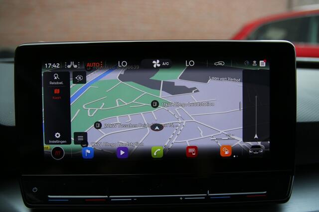 Seat LEON Sportstourer 1.5 eTSI FR Bns Int