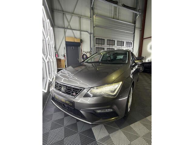 Seat LEON SEAT Leon 1.8 TSI FR Business LED Automaat 7 Cruise Trekhaak