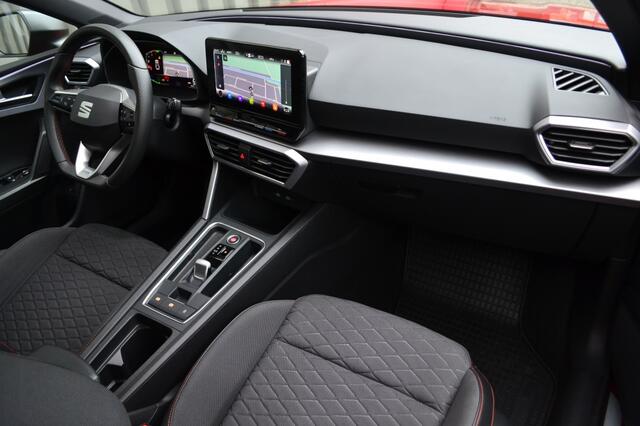 Seat LEON 1.4 TSI e-Hybrid FR LED/Camera/Keyless