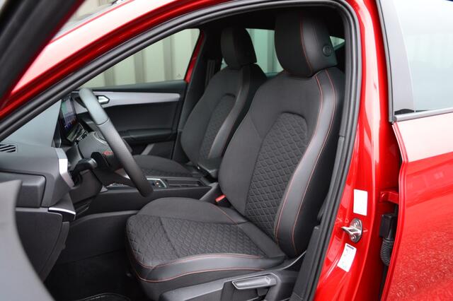 Seat LEON 1.4 TSI e-Hybrid FR LED/Camera/Keyless