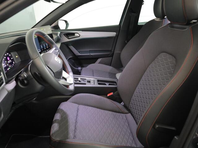 Seat LEON Sportstourer 1.5 TSI e-Hybrid FR PHEV First Edition 204 pk Automaat | Verlengde garantie | Navigatie | Parkeersensoren | Achteruitrijcamera | Autom. airco (3 zones) |