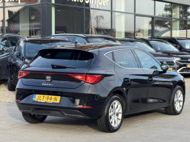 Seat LEON 1.5 eTSI Style Business Intense | Automaat | Camera
