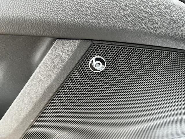 Seat LEON ST 1.5 TSI FR Ultimate Edition Black / AUTOMAAT/ PANO/ KEYLESS/ TREKHAAK/ ALCANTARA/ BEATS AUDIO/ CRUISE/ VIRTUAL COKPIT/ NAVI/ CAMERA/ CLIMA/ STOELVERWARMING