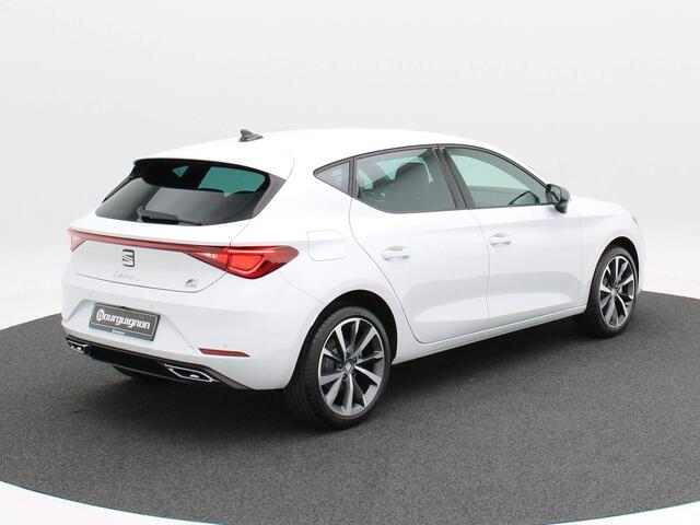 Seat LEON FR Business 1.5 TSI eHybrid PHEV 204pk | Automaat | Adaptive cruise control | Achteruitrijcamera | Navigatie | Apple carplay / Android auto