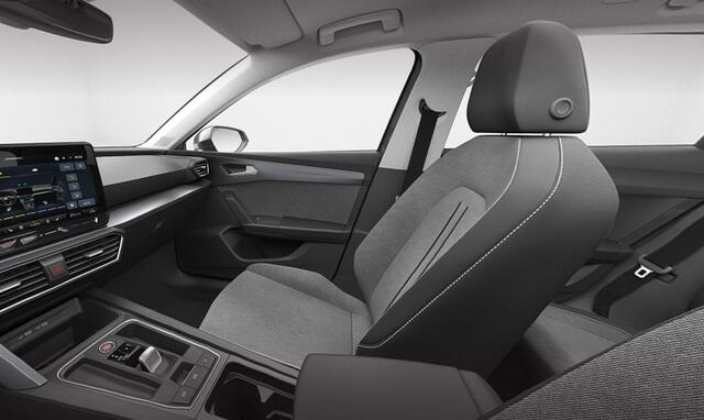 Seat LEON Sportstourer 1.5 eTSI Style Business Intense